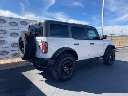 Certified 2023 Ford Bronco Wildtrak image 4