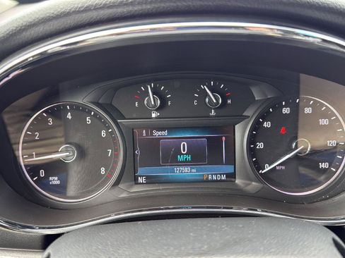 Used 2021 Buick Encore Preferred AWD/4WD image 10