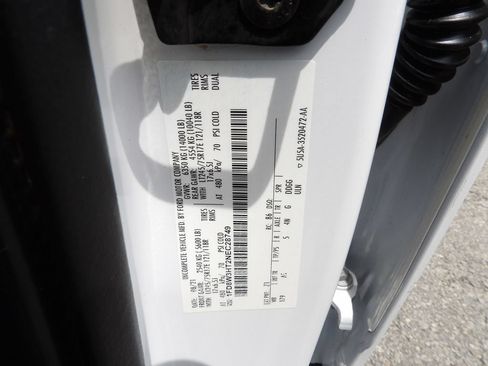 Used 2022 Ford F350 XL w/ Power Equipment Group AWD/4WD image 70