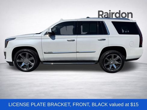 Used 2016 Cadillac Escalade Luxury AWD/4WD image 4