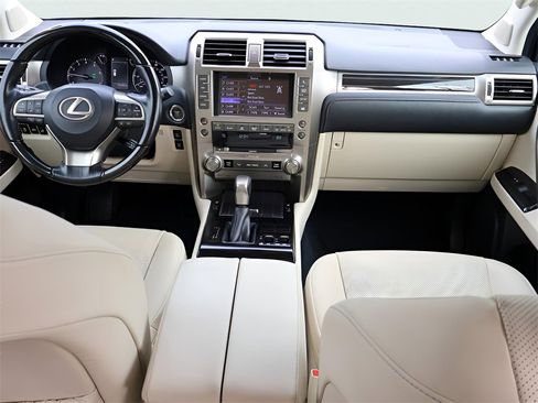 Used 2021 Lexus GX 460 Premium w/ Accessory Package image 14