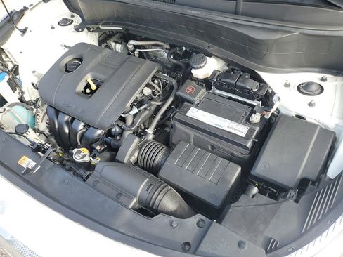 Used 2023 Kia Seltos S w/ Navigation Package image 9