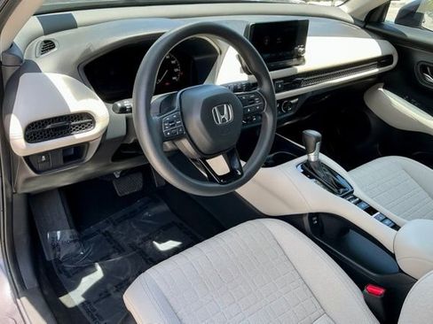 Certified 2024 Honda HR-V LX image 15