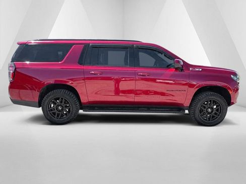 Used 2021 Chevrolet Suburban Z71 image 8