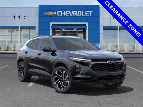 New 2025 Chevrolet Trax RS w/ Sunroof Package image 7