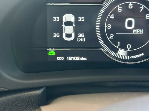 Used 2025 Toyota GR86 Premium w/ ALL Weather Mat Package (TMS) RWD image 26