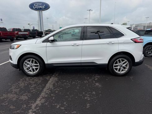 Used 2024 Ford Edge SEL w/ Convenience Package AWD/4WD image 8