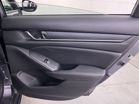Used 2020 Honda Accord LX image 21