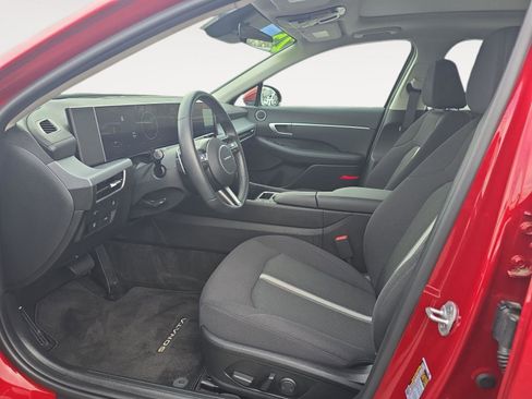 Certified 2025 Hyundai Sonata SEL image 10