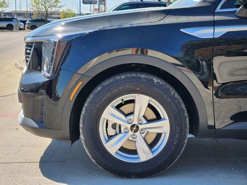 New 2026 Kia Sorento LX image 5