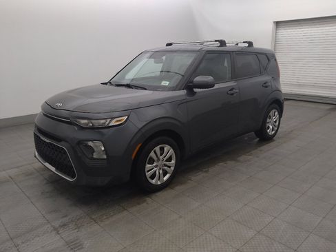 Used 2021 Kia Soul LX FWD image 2
