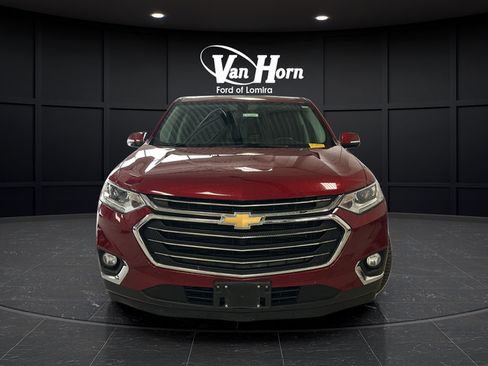 Used 2019 Chevrolet Traverse LT AWD/4WD image 3