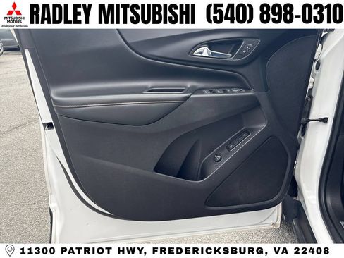 Used 2019 Chevrolet Equinox Premier FWD image 11