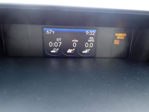 Used 2015 Subaru Forester 2.5i Premium AWD/4WD image 21