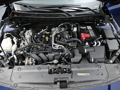 Used 2024 Nissan Altima 2.5 SR image 23