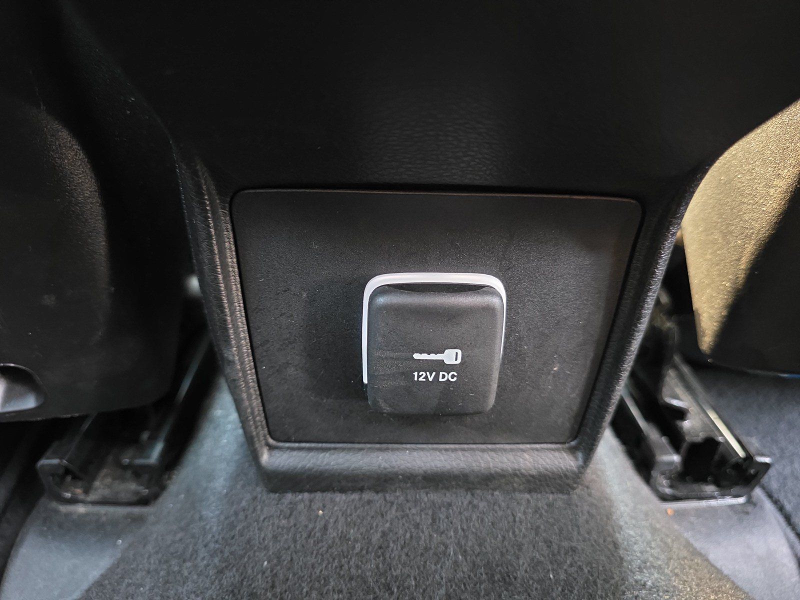 Used 2024 Jeep Compass Latitude AWD/4WD image 21