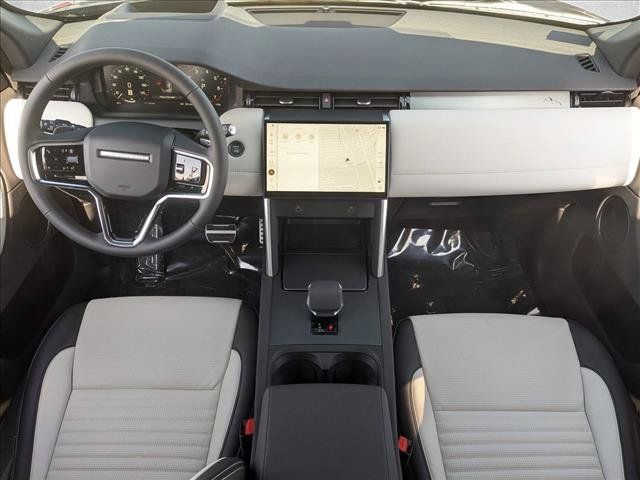 New 2026 Land Rover Discovery Sport Landmark AWD/4WD image 15
