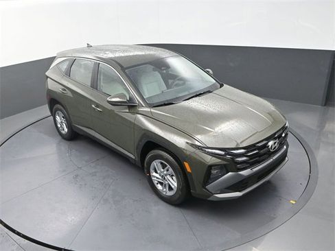 New 2026 Hyundai Tucson SE image 22
