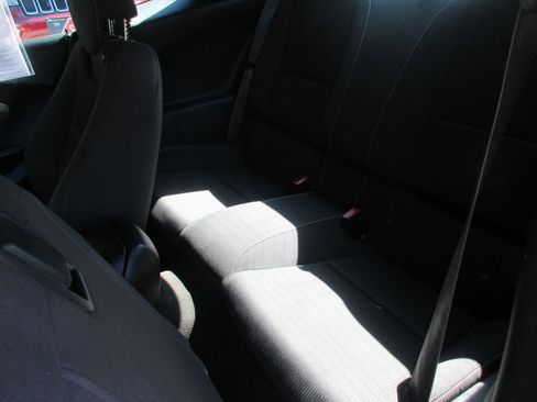Used 2015 Chevrolet Camaro LT RWD image 18