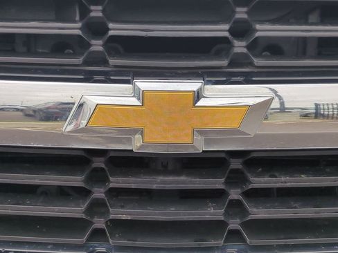 Used 2017 Chevrolet Silverado 1500 LT image 11