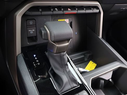 New 2026 Toyota Tundra SR5 AWD/4WD image 25