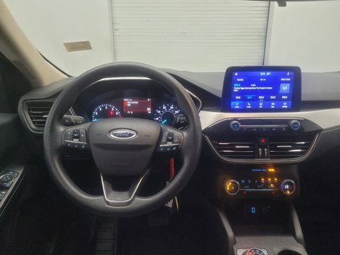 Used 2020 Ford Escape SE FWD image 22