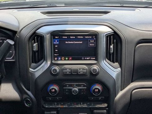 Used 2020 Chevrolet Silverado 1500 LT w/ All-Star Edition AWD/4WD image 17
