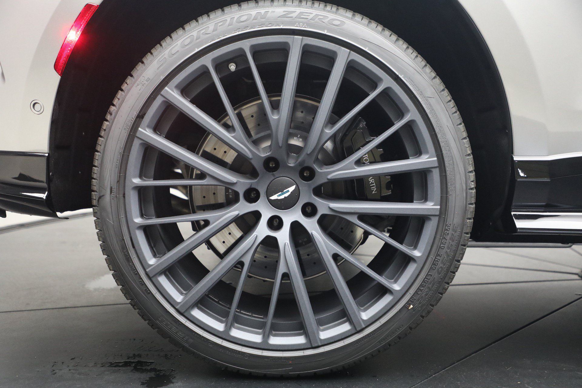 Used 2026 Aston Martin DBX 707 AWD/4WD image 13