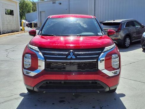New 2026 Mitsubishi Outlander ES FWD image 6
