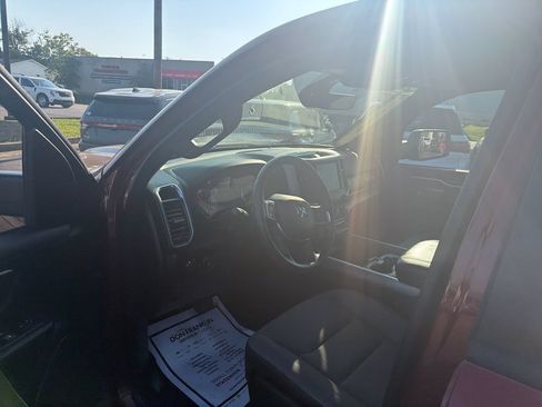 Used 2024 RAM 1500 Big Horn AWD/4WD image 15