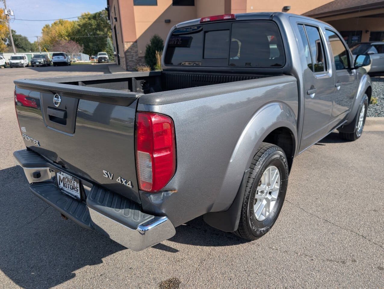 Used 2019 Nissan Frontier SV AWD/4WD image 9