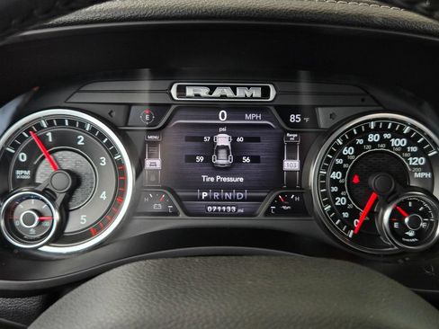 Used 2021 RAM 2500 Laramie AWD/4WD image 25