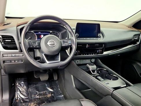Used 2023 Nissan Rogue SL FWD image 13