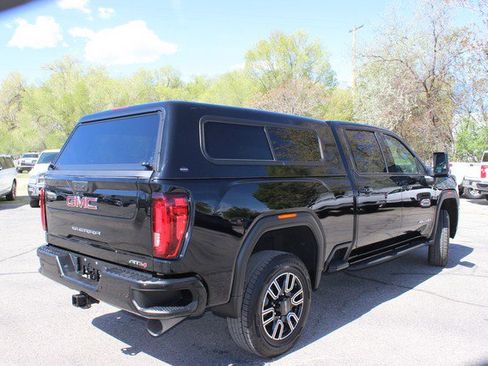Used 2022 GMC Sierra 2500 AT4 w/ AT4 Preferred Package image 15