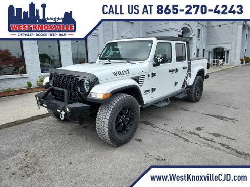 Used 2021 Jeep Gladiator Sport AWD/4WD image 1