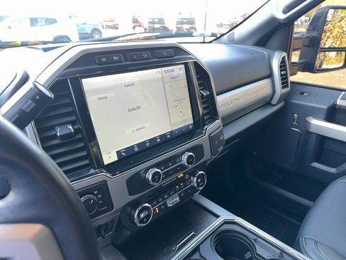 Used 2022 Ford F350 Lariat w/ Lariat Value Package image 21