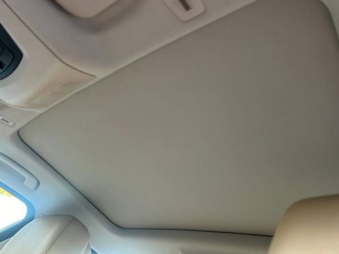 Used 2011 BMW 528i Sedan image 13