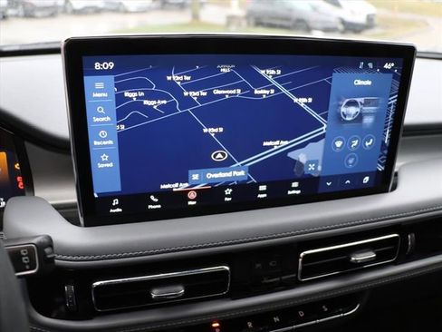 Used 2021 Lincoln Nautilus Reserve image 21