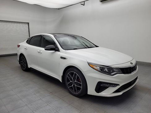 Used 2020 Kia Optima SX image 13