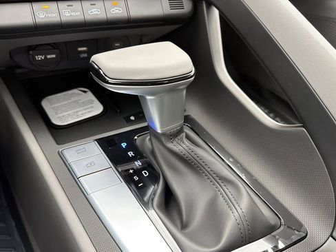 New 2026 Hyundai Elantra Sport FWD image 18