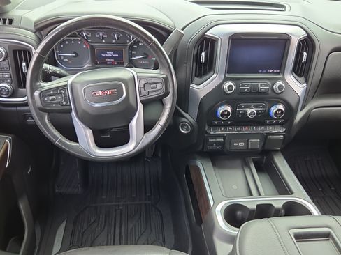 Used 2020 GMC Sierra 2500 SLT w/ SLT Premium Plus Package AWD/4WD image 11