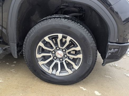 Used 2020 GMC Sierra 1500 AT4 w/ AT4 Premium Package image 22