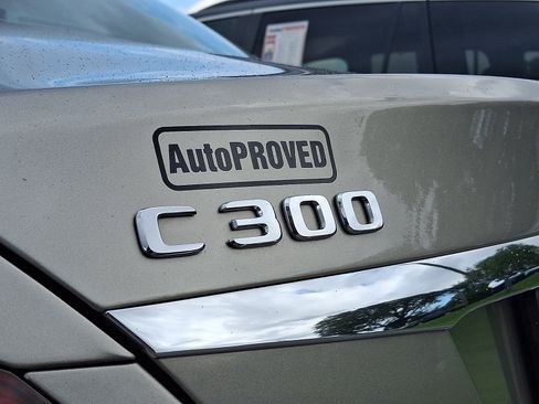 Used 2019 Mercedes-Benz C 300 4MATIC Sedan image 28