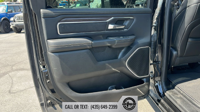 Used 2025 RAM 1500 Laramie w/ Sport Appearance Package AWD/4WD image 19