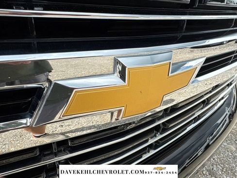 Used 2024 Chevrolet Tahoe LT w/ LT Signature Package AWD/4WD image 41