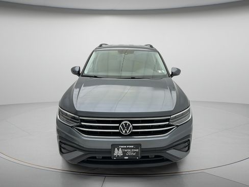 Used 2023 Volkswagen Tiguan S FWD image 2