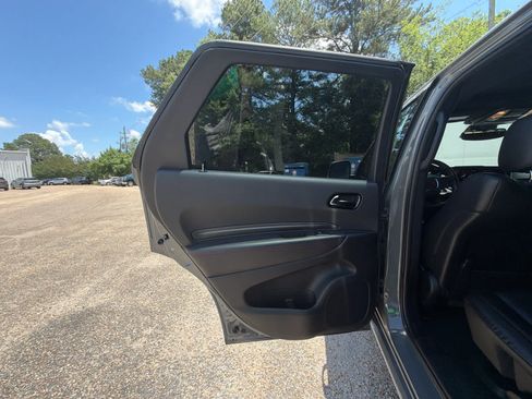 Used 2024 Dodge Durango GT RWD image 35
