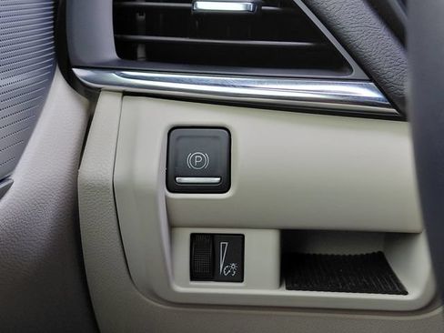 Certified 2024 Cadillac CT4 Luxury w/ Sun And Sound Package RWD image 24
