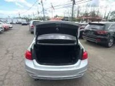 Used 2016 BMW 328i xDrive Sedan AWD/4WD image 14