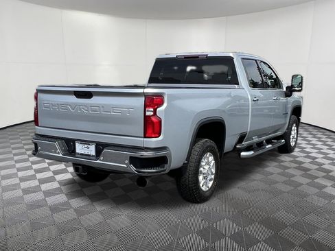 Used 2020 Chevrolet Silverado 3500 LTZ w/ Safety Package AWD/4WD image 6